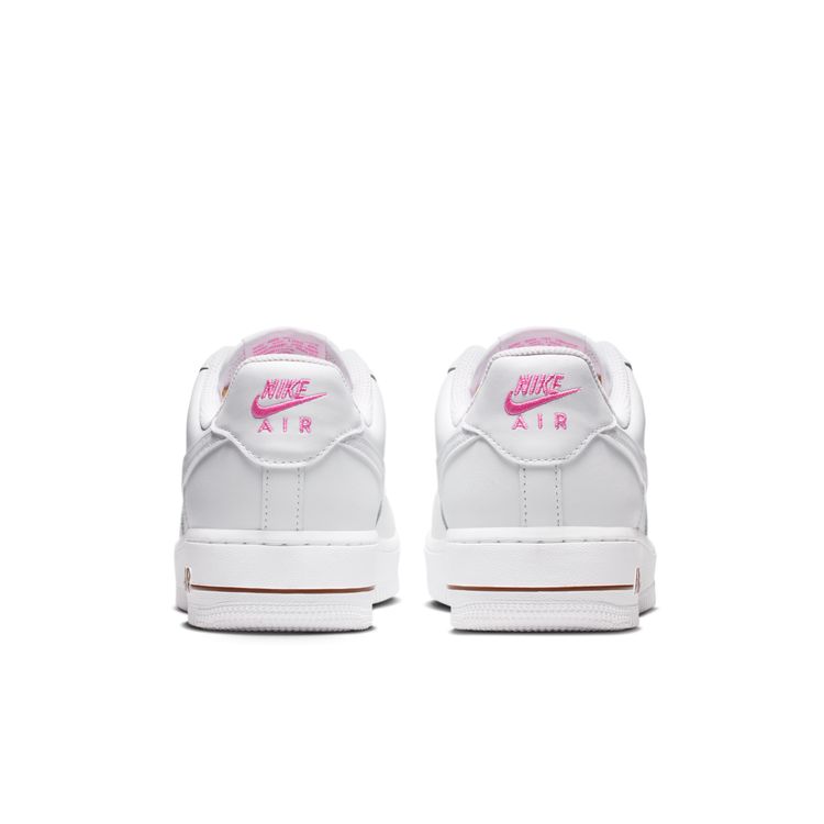 お値下げ★NIKE WMNS AIR FORCE 1 '07 SE 9.5 セール】エア フォース 1 '07 SE ウィメンズシューズ / Air Force 1