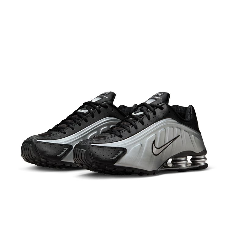 NIKE HO25 11/1 NIKE SHOX R4 メタリックシルバー/メタリックシルバー-ブラック HQ1988-007