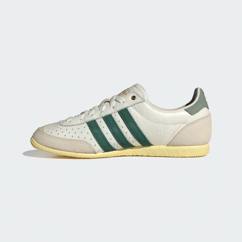 adidas 26Q1 JAPAN W オフホワイト/カレッジグリーン/オレンジティント JI2663