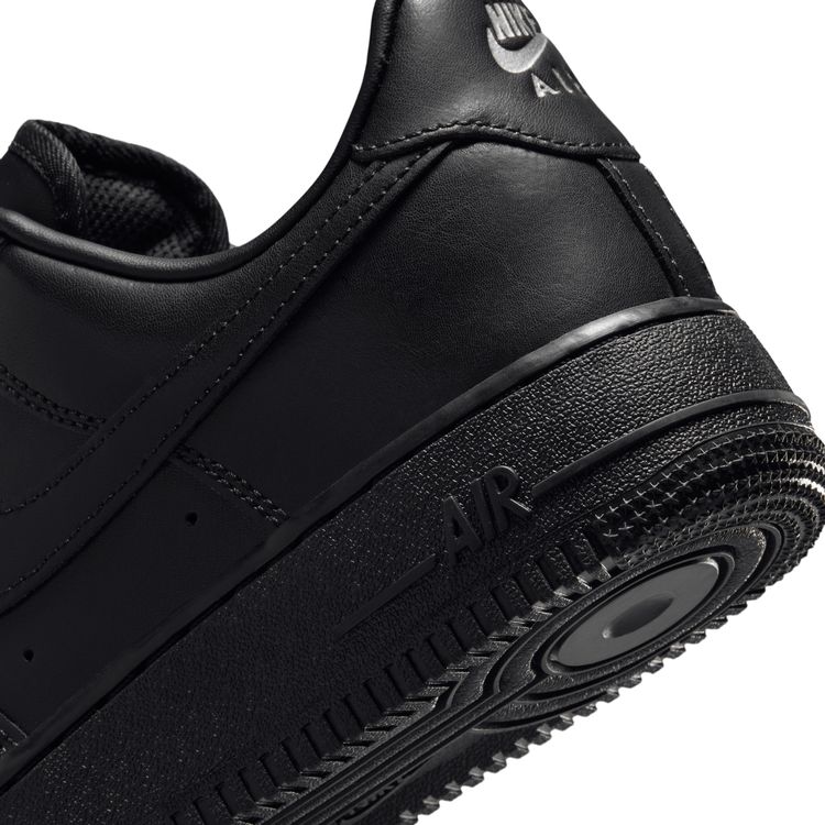 NIKE FA26 NIKE WMNS AIR FORCE 1 '07 ブラック/ブラック-メタリックシルバー-アンスラサイト IO3124-001