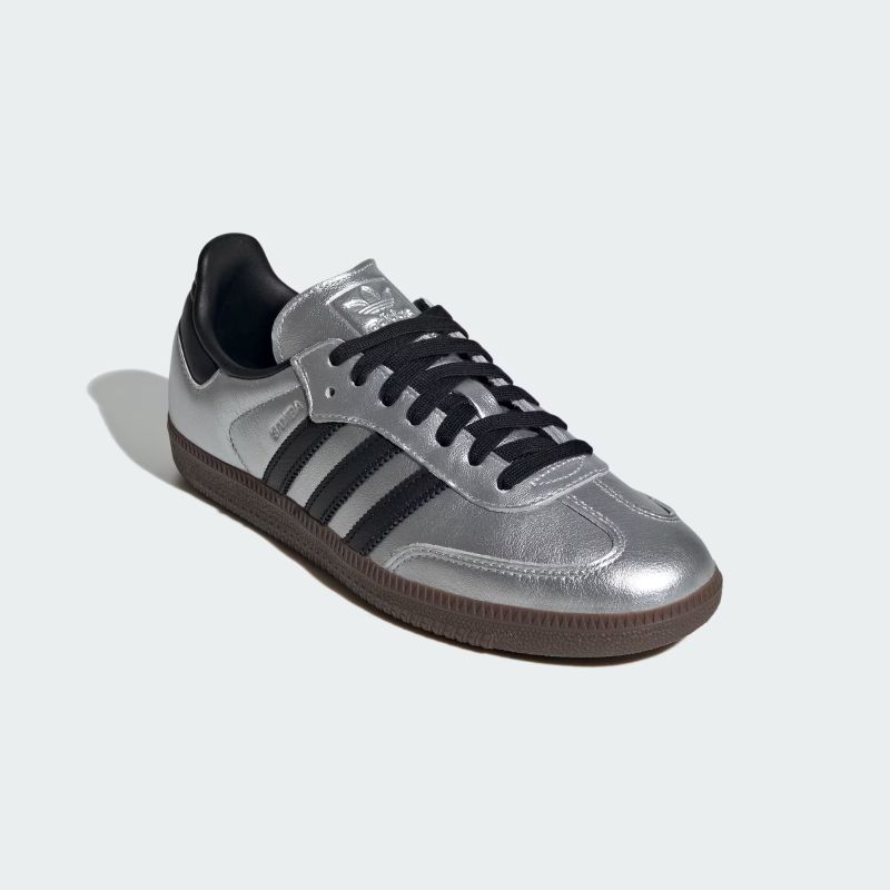 adidas 26Q1 SAMBA OG W シルバーメタリック/コアブラック/ガム JI4218