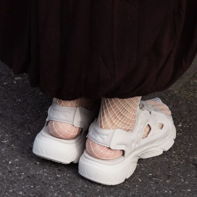 Reebok 26SS INSTAPUMP FURY SANDAL ムーンストーン 100251113