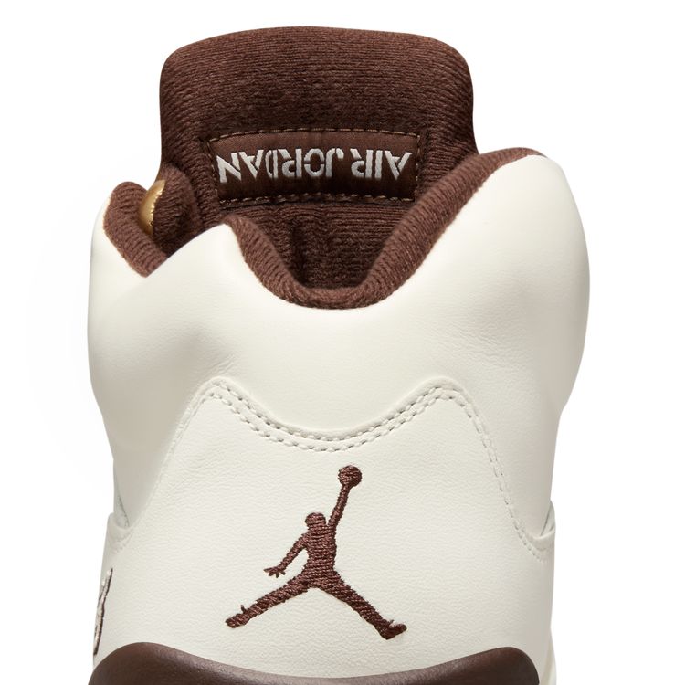 JORDAN BRAND SP25 1/22 WMNS AIR JORDAN 5 RETRO アース
