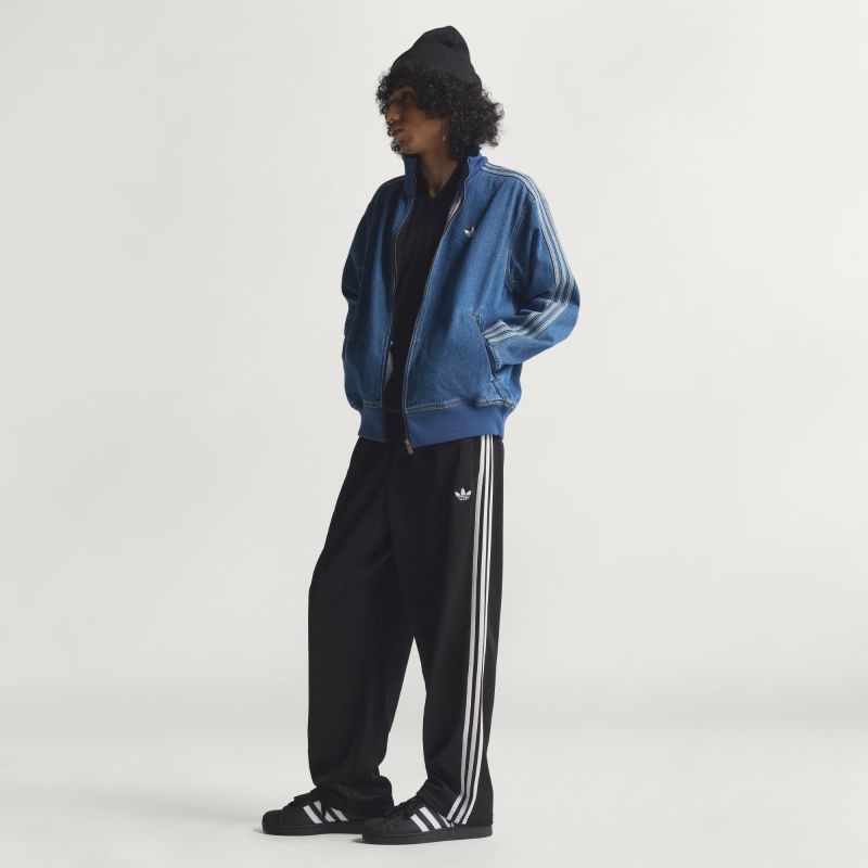 adidas DENIM FIREBIRD TRACKTOP トラックジャケット adidas DENIM FIREBIRD TRACKTOP ミディアムブルーデニム（アディダス