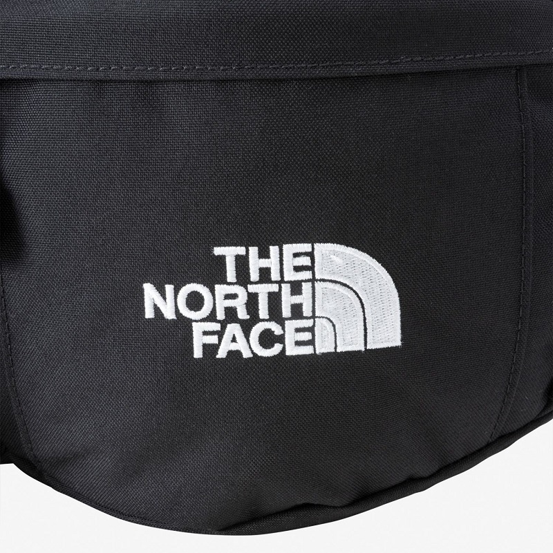 美品THE NORTH FACE ブラッククッション THE NORTH FACE SUPERLIGHT CAMP PILLOW BLACK 22SS-I（ザ