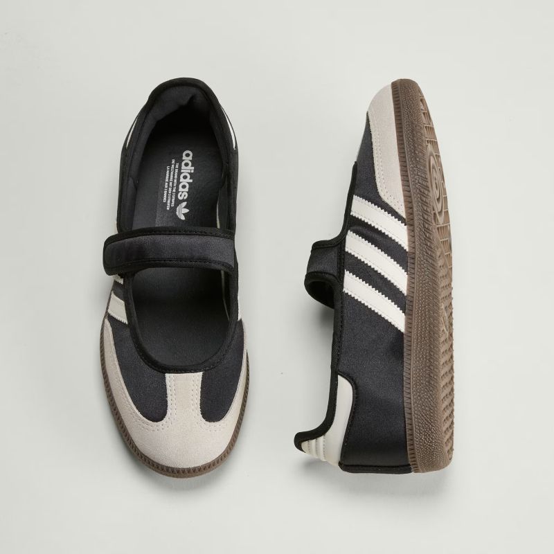 adidas 26Q2 adidas SAMBA JANE W コアブラック/オフホワイト/ゴールドメタリック IH9207
