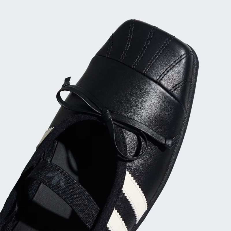 adidas 26Q4 9/1 ADILUNA S2 x JENNIE SUPERSTAR SQ BALLET W コアブラック/コアブラック/オフホワイト LB3787