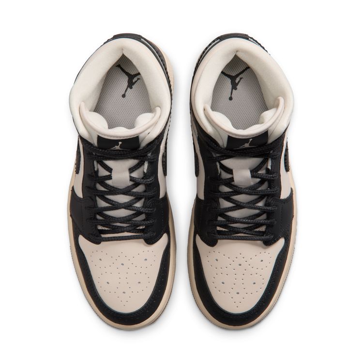 JORDAN BRAND FA26 WMNS AIR JORDAN 1 MID SE オフノワール/チョーク-チョーク-パールホワイト IO0760-001