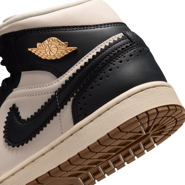 JORDAN BRAND FA26 WMNS AIR JORDAN 1 MID SE オフノワール/チョーク-チョーク-パールホワイト IO0760-001