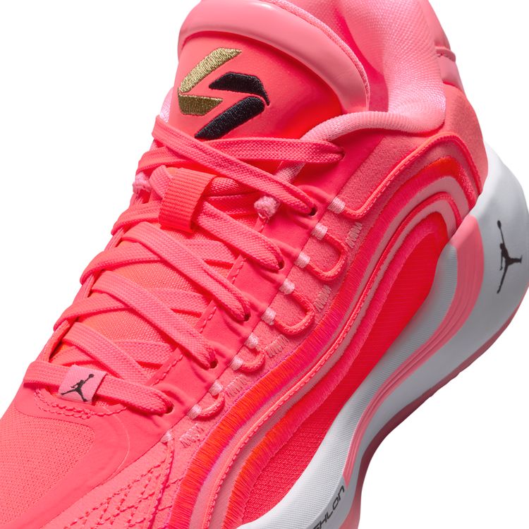 JORDAN BRAND HO25 10/13 JORDAN LUKA 4 GS フラッシュクリムゾン/ブラック-サンセットパルス-ホワイト HJ5225-600