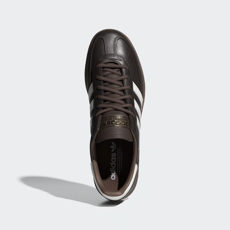 adidas 26Q2 adidas HANDBALL SPEZIAL ブラウン/コアホワイト/アースストラータ KI8581