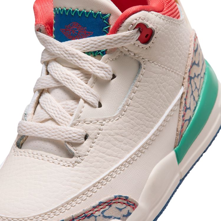 JORDAN BRAND FA26 8/8 JORDAN 3 RETRO TD チョーク/トラックレッド-トゥルーブルー-キネティックグリーン IO2075-100