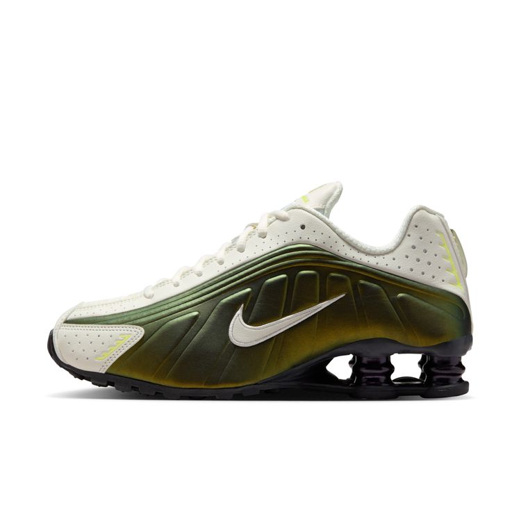 【セール30%OFF】NIKE SU25 NIKE WMNS SHOX R4 セイル/ライトレモンツイスト-オフノワール IB8062-133