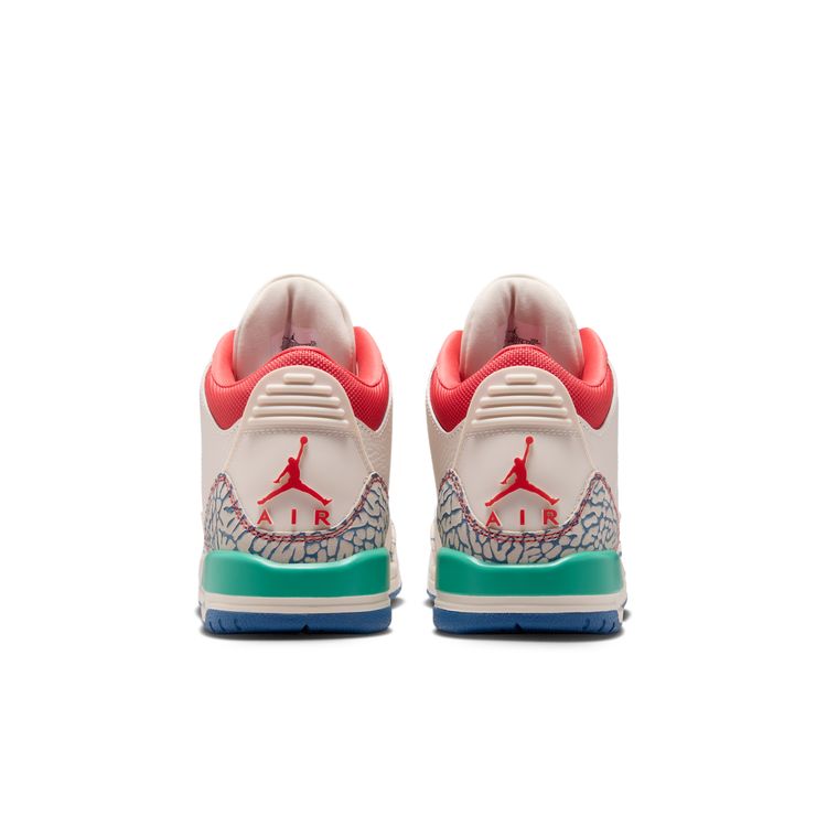 JORDAN BRAND FA26 8/8 AIR JORDAN 3 RETRO GS チョーク/トラックレッド-トゥルーブルー-キネティックグリーン IO2076-100