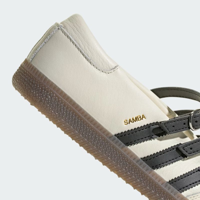 adidas 26Q4 adidas SAMBA BALLET W オフホワイト/コアブラック/ガム LC5443