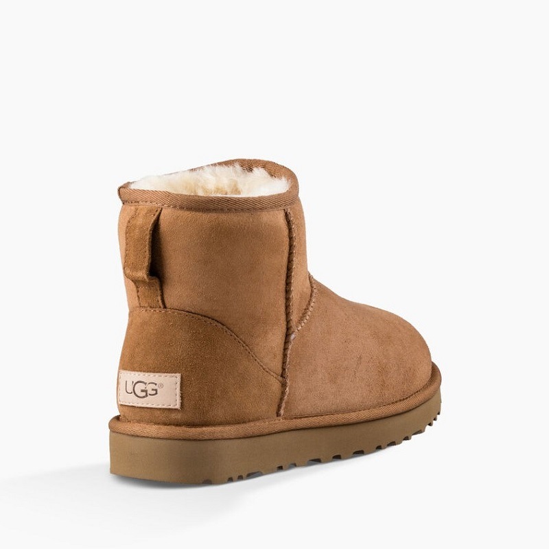 【送料無料】【人気モデル】【シープスキン/撥水・防汚性】UGG C/O アグ ブーツ ウィメンズ クラシック ミニ 2  W Classic Mini II 1016222-CHE レディースブーツ チェスナッツ