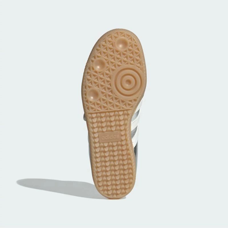 adidas 26Q3 adidas SAMBA JANE W シルバーメタリック/オフホワイト/ガム KK2502