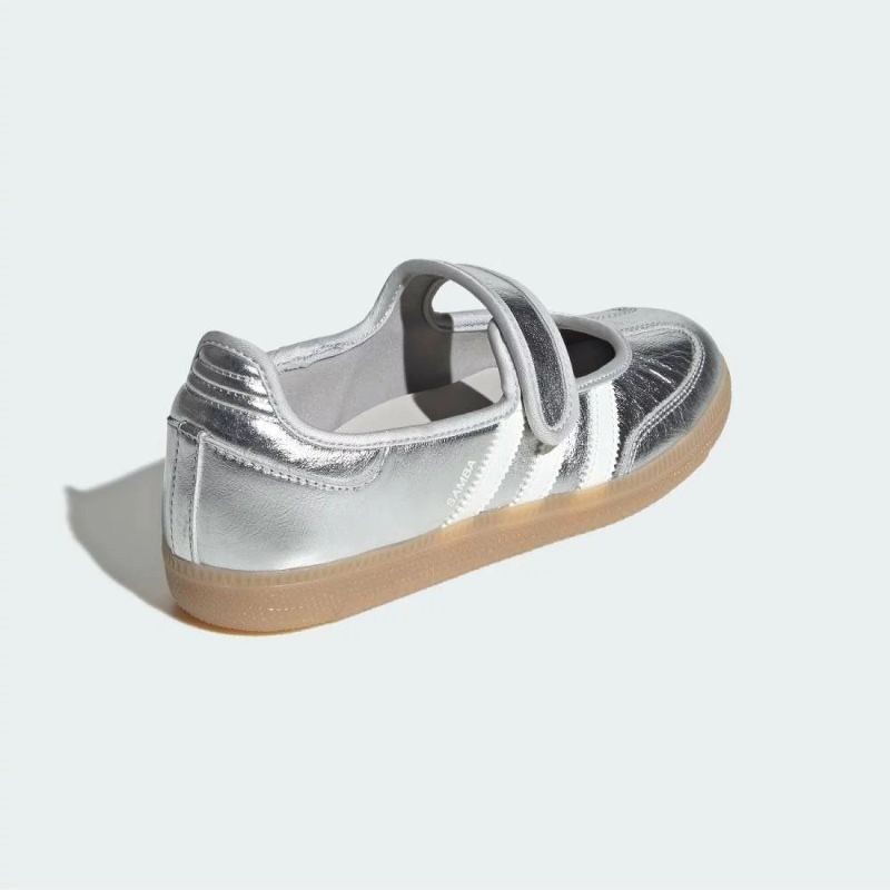 adidas 26Q3 adidas SAMBA JANE W シルバーメタリック/オフホワイト/ガム KK2502