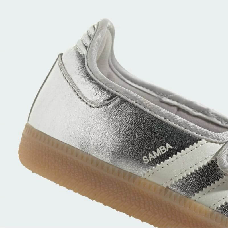 adidas 26Q3 adidas SAMBA JANE W シルバーメタリック/オフホワイト