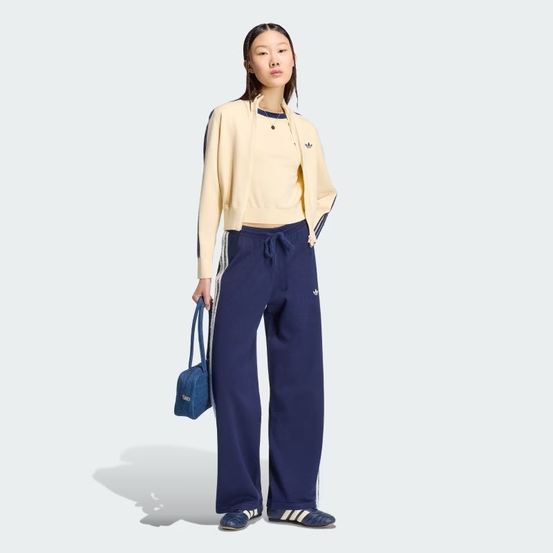 adidas 26Q3 adidas KNITTED FIREBIRD TRACK TOP ウォームバニラ/ナイトインディゴ KS6797