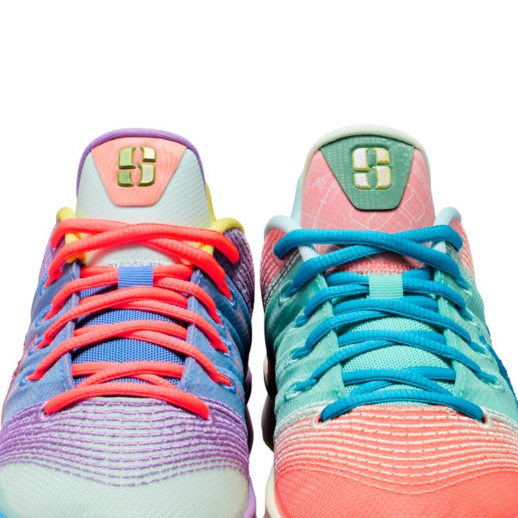 NIKE SU26 4/1 NIKE SABRINA 3 EP イグルー/ホットラバ-ブルークリスタル IO7844-300