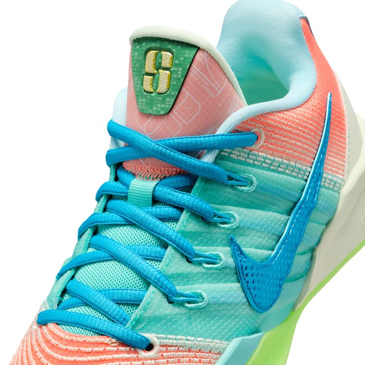 NIKE SU26 4/1 NIKE SABRINA 3 EP イグルー/ホットラバ-ブルークリスタル IO7844-300