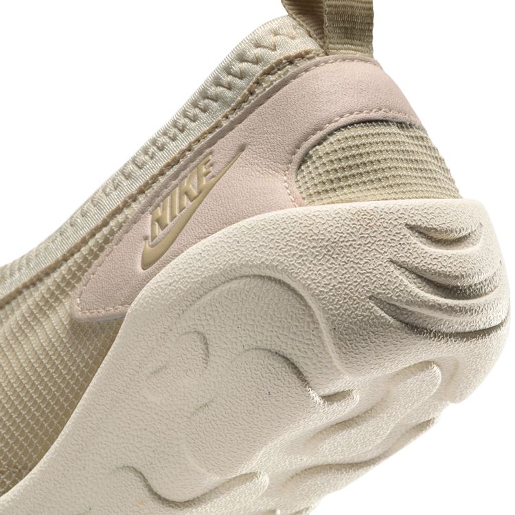 NIKE SU25 NIKE WMNS AQUA TURF FZ5628-100｜アメ横老舗