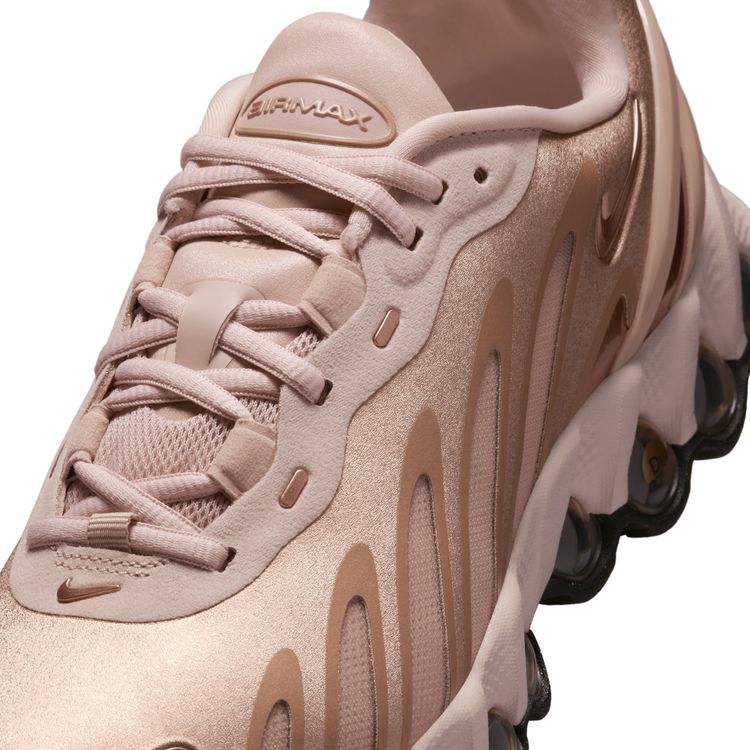 セール30%OFF】NIKE SU25 5/1 NIKE WMNS AIR MAX DN8 メタリックレッド