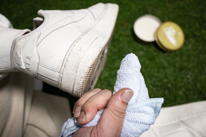 【靴磨き/汚れ落とし】【スニーカーケア】【ソール用】Forefoot C/O フォアフット ミガク フォーソール「磨」 for sole FM002-22MS 水不要 希釈不要 半練クリームタイプ