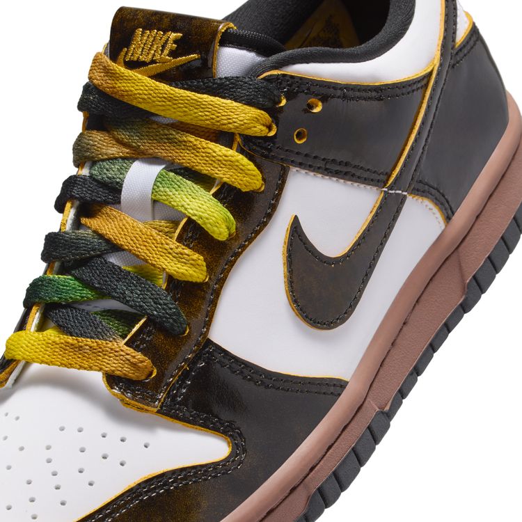 NIKE FA25 NIKE DUNK LOW SE GS ホワイト/ブライトシトロン-ブラック-ファウナブラウン HQ9294-100