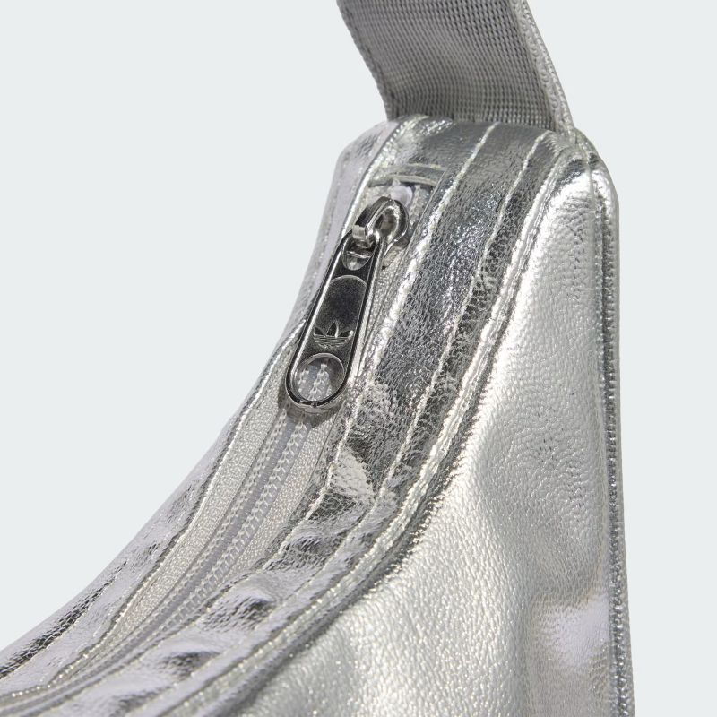 adidas 26Q3 ADICOLOR HALF CRESCENT BAG METALLIC PU