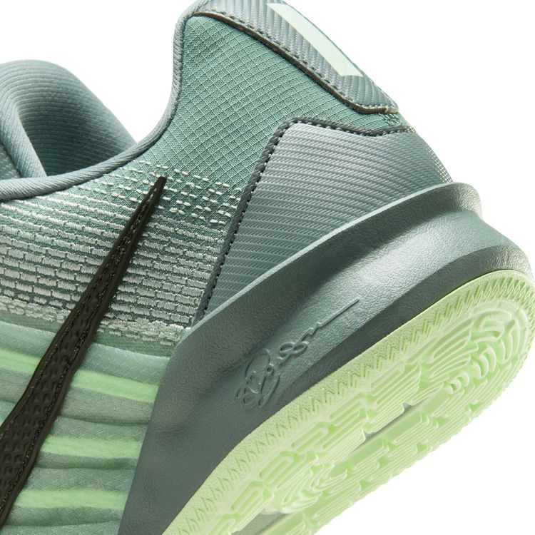 NIKE HO25 SABRINA 3 EP クレイグリーン/セコイア-シーフォーム-ボルトティント HF2882-301