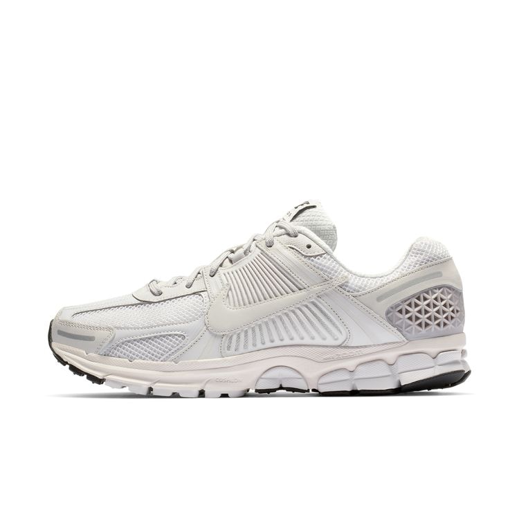 NIKE C/O ZOOM VOMERO 5 SP BV1358-001 バストグレイ