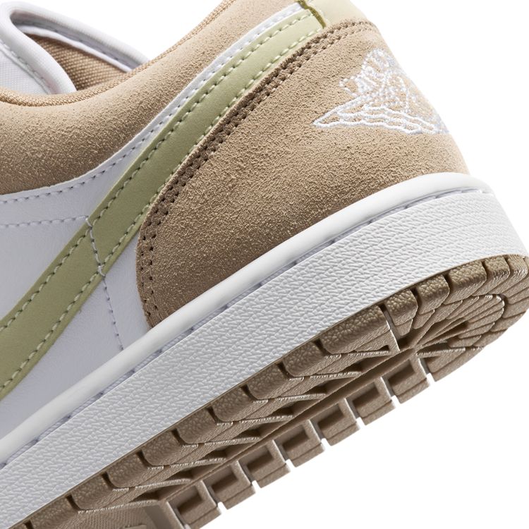 JORDAN BRAND SU26 WMNS AIR JORDAN 1 LOW カーキ/ホワイト-オリーブ オーラ-セイル DC0774-204