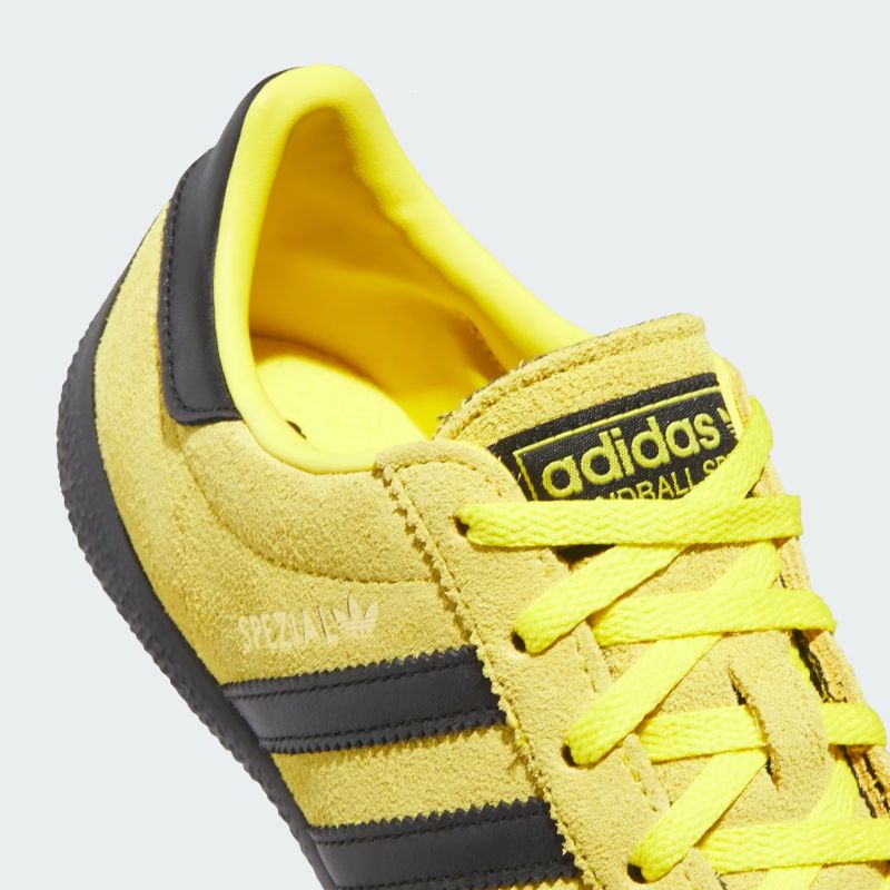 adidas 26Q1 adidas HANDBALL SPEZIAL LO PRO W イエロー/コアブラック