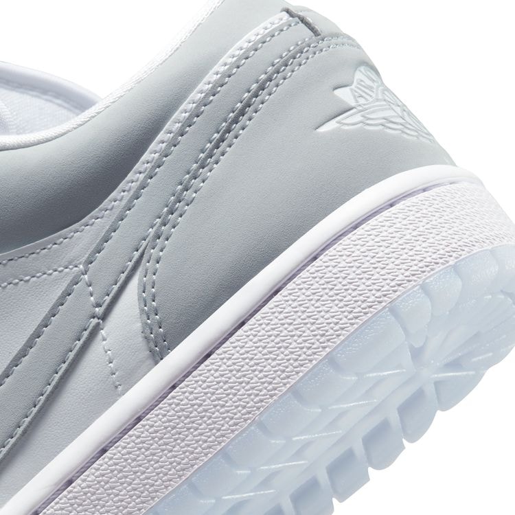 JORDAN BRAND FA26 WMNS AIR JORDAN 1 LOW ホワイト/ウルフグレー-アルミニウム DC0774-105