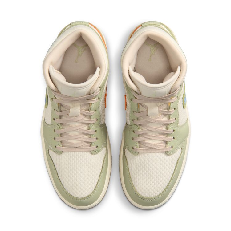 JORDAN BRAND SU26 WMNS AIR JORDAN 1 MID SE オリーブオーラ/パールホワイト-ローン II0570-302