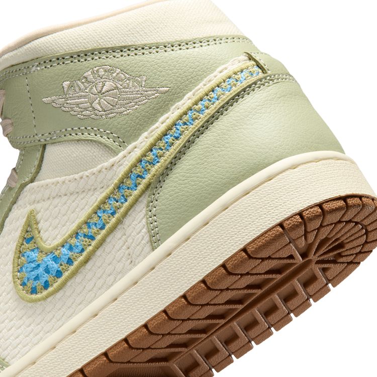 JORDAN BRAND SU26 WMNS AIR JORDAN 1 MID SE オリーブオーラ/パールホワイト-ローン II0570-302