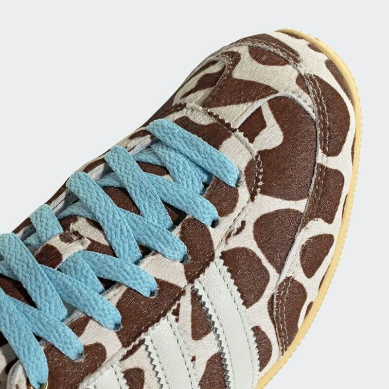 adidas 26Q2 adidas JAPAN W クリスタルリネン/アイボリー/オレンジティント KI6688