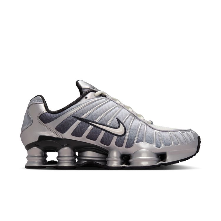 NIKE FA25 NIKE SHOX TL PRINT メタリックシルバー/サミットホワイト-ウルフグレー IH4466-095
