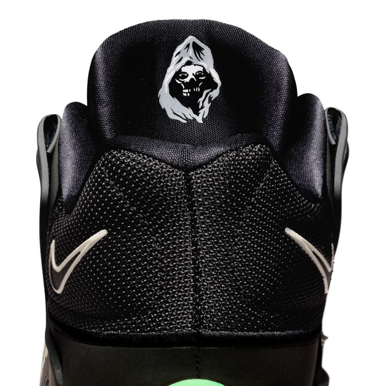 Nike KD18 26センチ NIKE公式】KD18 EP バスケットボールシューズ.オンラインストア