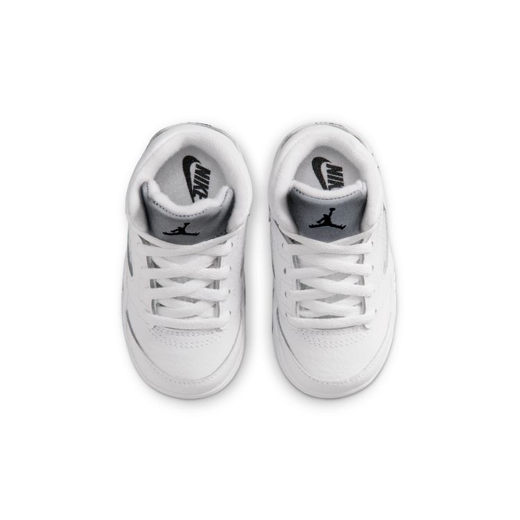 JORDAN BRAND SU26 4/25 JORDAN 5 RETRO OG TD ホワイト/ブラック-メタリックシルバー HQ7981-103