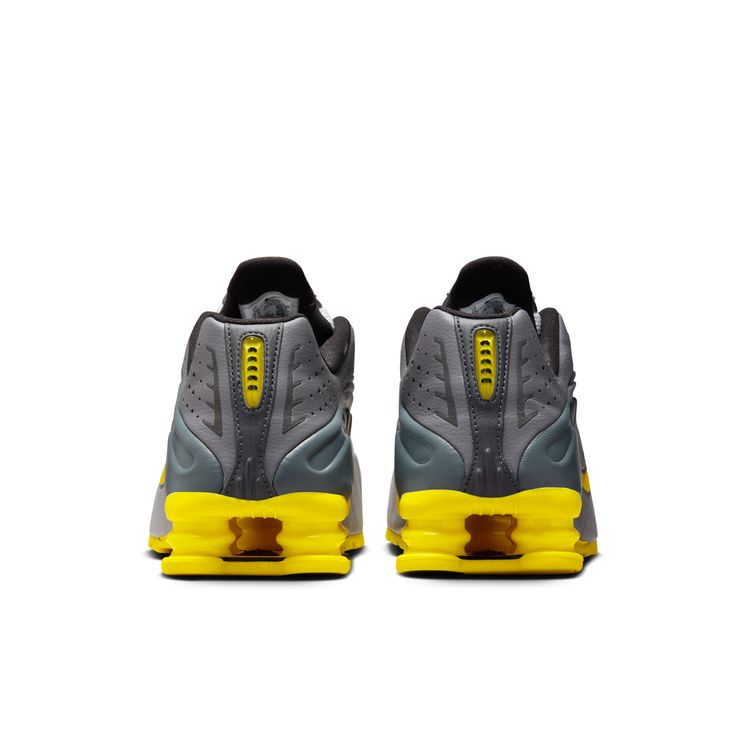 NIKE FA25 NIKE SHOX R4 SE ヴァストグレー/ブライトシトロン