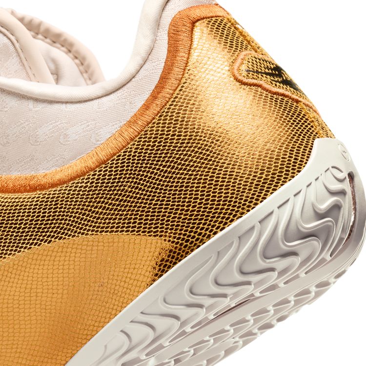 NIKE SP26 3/10 NIKE LeBron 23 EP シルトレッド/メタリックカッパー-ブラック IH1514-602