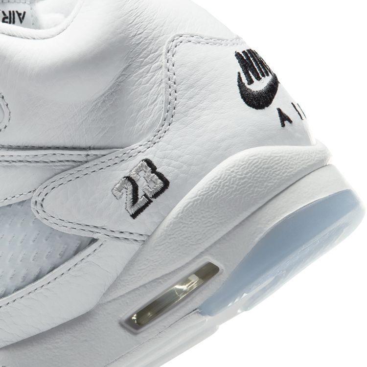 JORDAN BRAND SU26 4/25 AIR JORDAN 5 RETRO OG GS ホワイト/ブラック-メタリックシルバー HQ7980-103