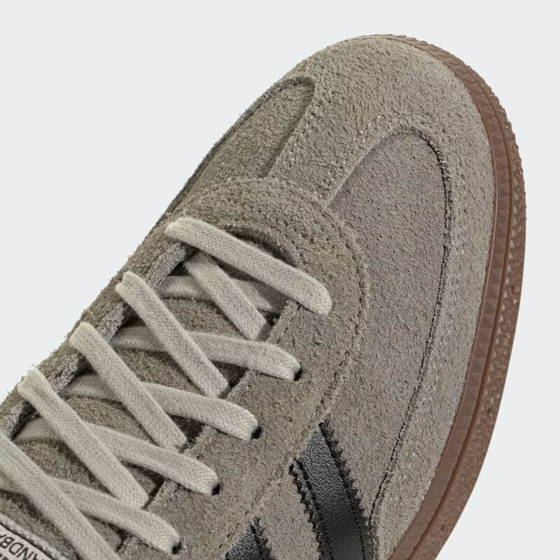 adidas 26Q4 adidas HANDBALL SPEZIAL シルバーペブル/コアブラック