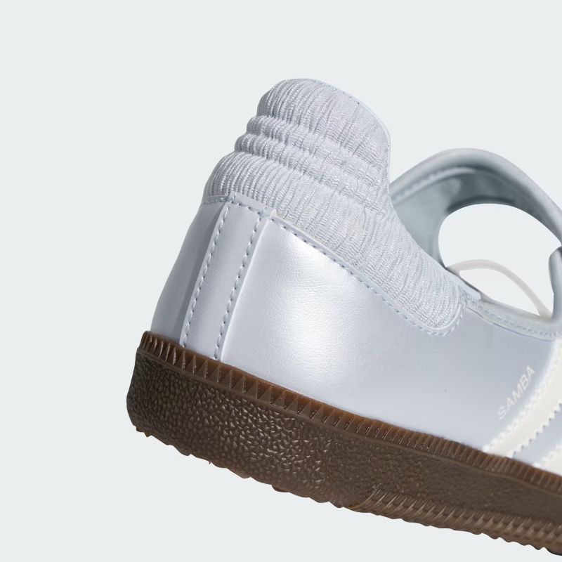 adidas 26Q3 adidas SAMBA JANE W ヘイローブルー/コアホワイト/ガム LB8628