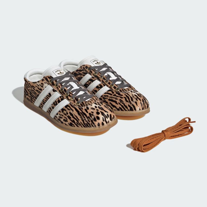 adidas 25Q4 GAZELLE LO PRO W メサ/コアホワイト/ワイルドブラウン KJ6574