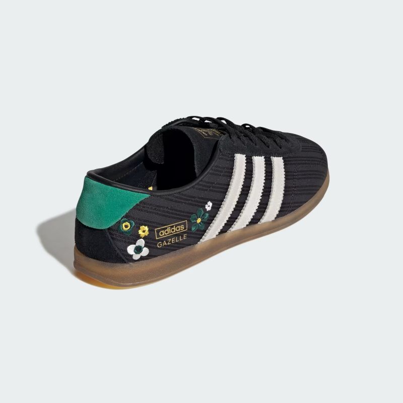 adidas 26Q1 adidas GAZELLE LO PRO W コアブラック/オフホワイト/ガム IH1890