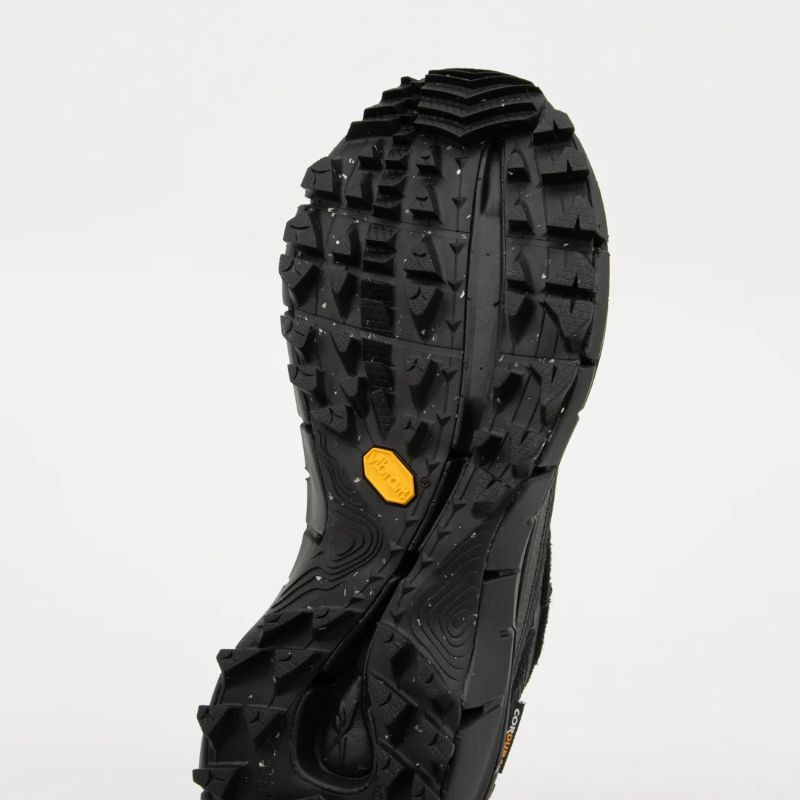 Reebok 26SS ZIG KINETICA 2.5 EDGE ブラック 100254702